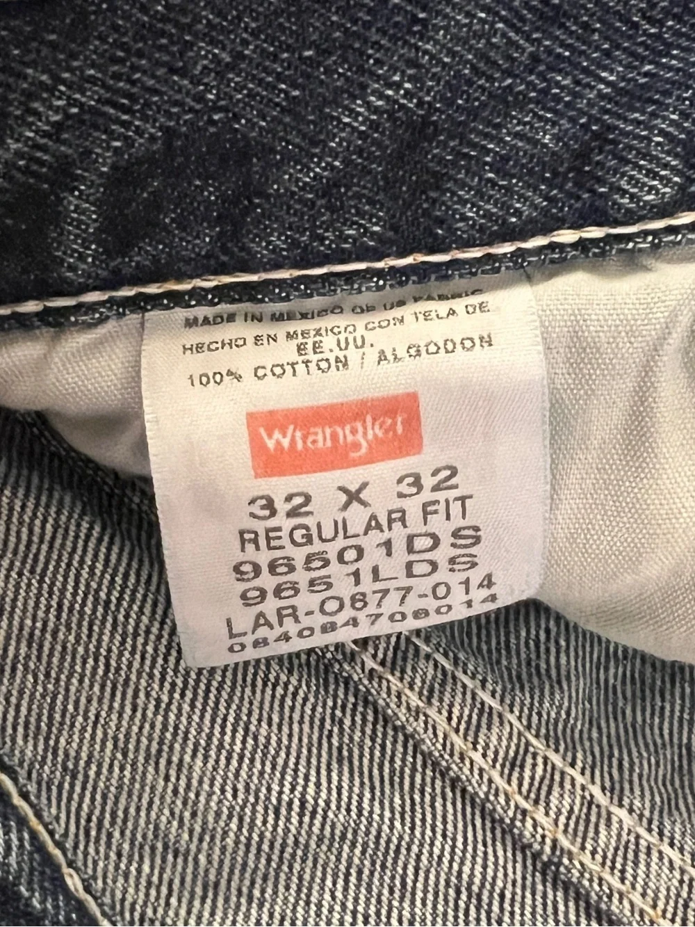 Wrangler Jeans Premium Denim Men’s Regular Fit 32 x 32
